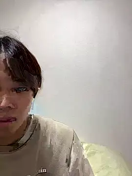 nagi 112 online show from 10/31/25, 04:14