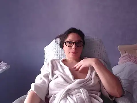 LuckyLisa23 online show from 04/03/26, 11:16