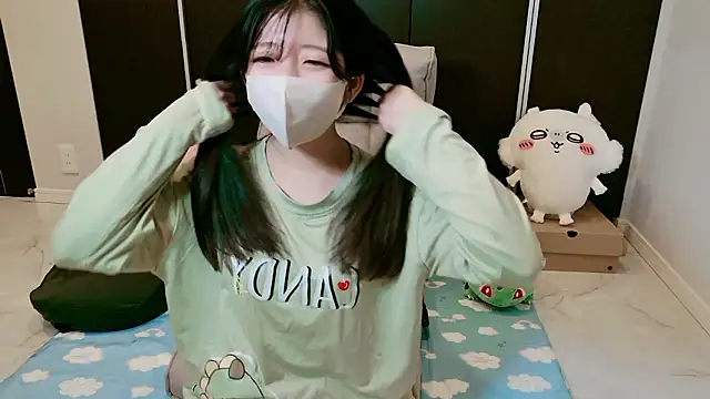 Snapshot of Rin_chan_77 chatting on 11/08/25, 12:31 Rin chan 77 online show from 11/08/25, 12:31