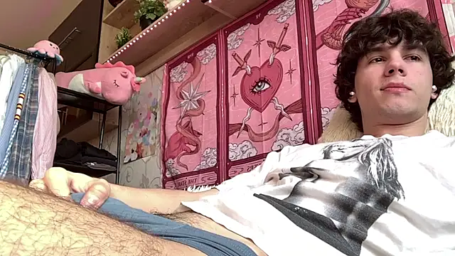 Jeremy1Scott online show from 04/14/26, 04:39