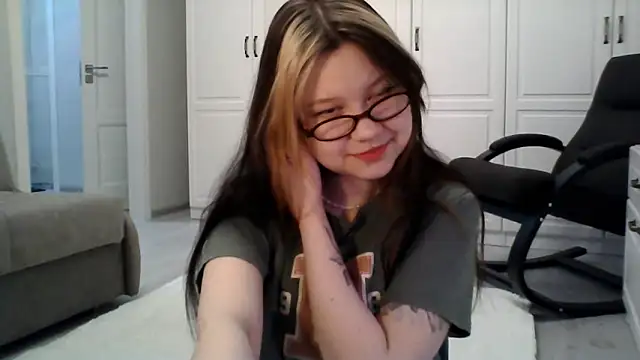 Snapshot of sota_starcaug chatting on 02/25/26, 01:55 sota starcaug online show from 02/25/26, 01:55