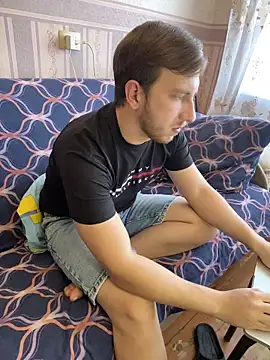 Sextigr2003 online show from 02/06/26, 10:11