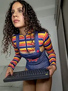 danna gomez 07 online show from 10/25/25, 04:22