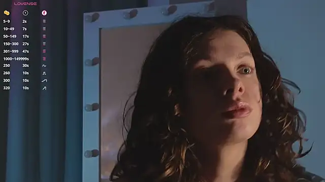 Snapshot of MelodySinclair chatting on 01/18/26, 02:20 MelodySinclair online show from 01/18/26, 02:20