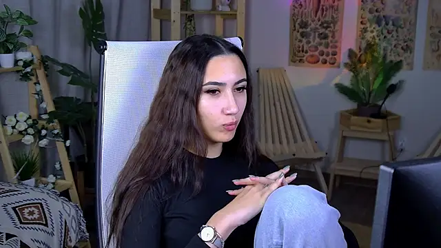 Snapshot of RebeckaThornton chatting on 12/05/25, 09:52 RebeckaThornton online show from 12/05/25, 09:52