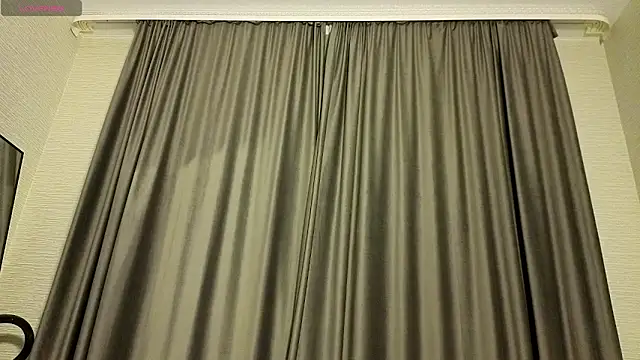 MissPompadure online show from 03/18/26, 10:21