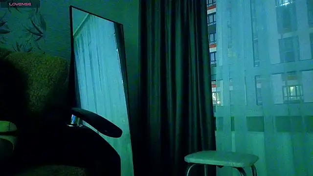 MissPompadure online show from 12/22/25, 02:06