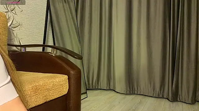 MissPompadure online show from 03/09/26, 08:34