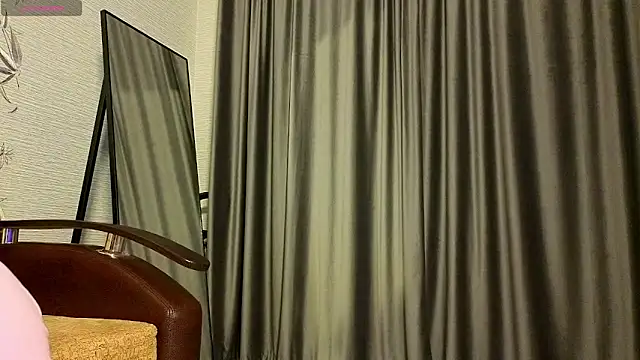 MissPompadure online show from 03/13/26, 09:09