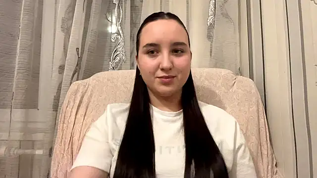 DaisyMolly online show from 11/25/25, 09:04