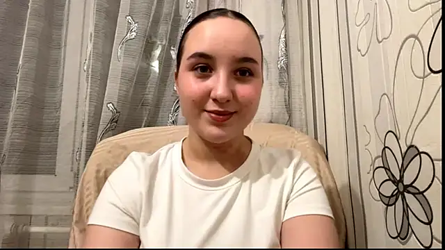 DaisyMolly online show from 10/28/25, 10:09