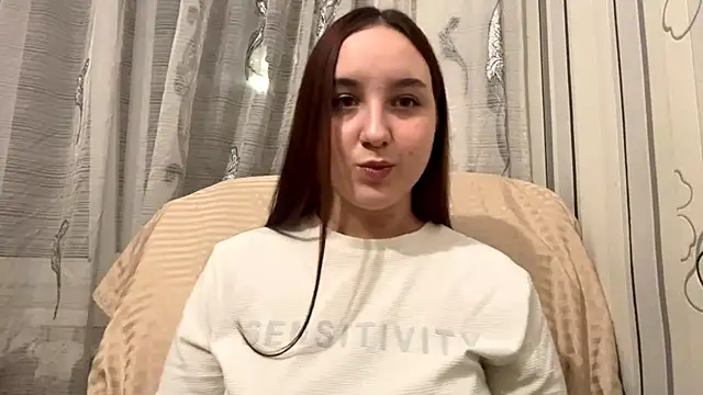 DaisyMolly online show from 11/02/25, 09:09