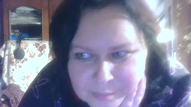 Snapshot of CharleeKendall chatting on 10/22/25, 07:57 CharleeKendall online show from 10/22/25, 07:57