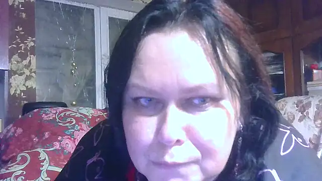 Snapshot of CharleeKendall chatting on 10/23/25, 10:19 CharleeKendall online show from 10/23/25, 10:19