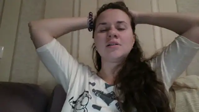 Snapshot of GiaaCaranggi chatting on 02/13/26, 08:31 GiaaCaranggi online show from 02/13/26, 08:31