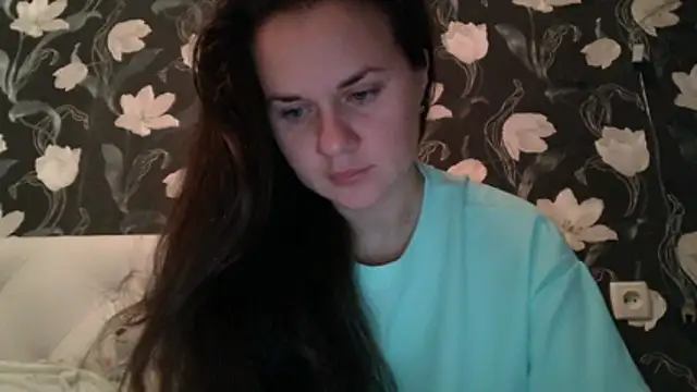 GiaaCaranggi online show from 12/14/25, 08:36