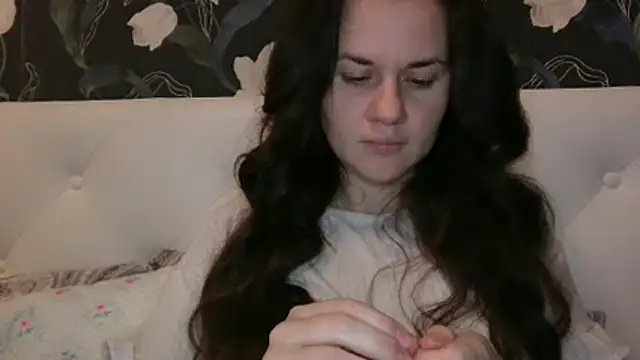 GiaaCaranggi online show from 12/19/25, 08:11