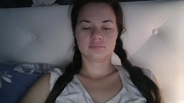 GiaaCaranggi online show from 11/23/25, 05:28