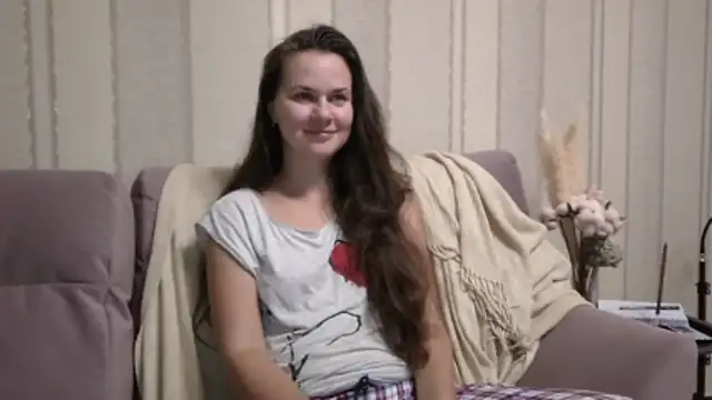 GiaaCaranggi online show from 11/05/25, 07:17