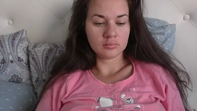 GiaaCaranggi online show from 10/26/25, 05:41