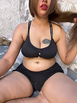 Snapshot of neelam_singh0 chatting on 05/03/26, 06:00 neelam singh0 online show from 05/03/26, 06:00