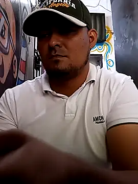 sexyandres 23 online show from 04/14/26, 03:50