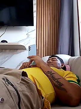 sexyandres 23 online show from 03/13/26, 08:25