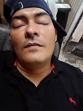 sexyandres 23 online show from 10/20/25, 07:03