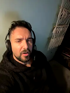 ReDiBastoni90 online show from 11/25/25, 08:14