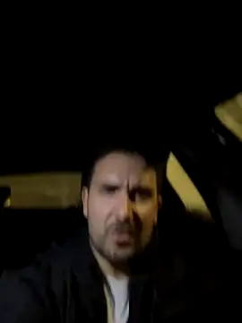 Snapshot of ReDiBastoni90 chatting on 10/21/25, 10:31 ReDiBastoni90 online show from 10/21/25, 10:31