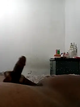 MyGuy352 online show from 12/21/25, 04:58