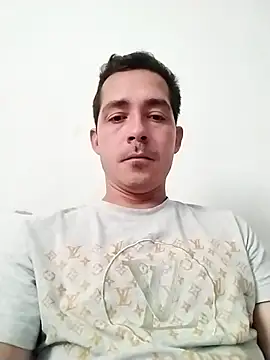 Snapshot of David_man33 chatting on 10/14/25, 06:41 David man33 online show from 10/14/25, 06:41