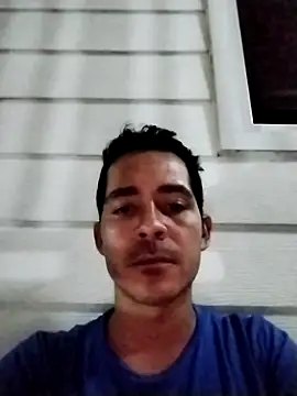 Snapshot of David_man33 chatting on 10/18/25, 04:58 David man33 online show from 10/18/25, 04:58