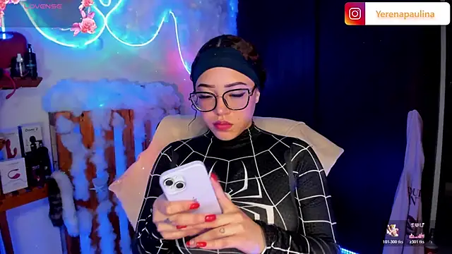 Lizz martins online show from 11/17/25, 02:04