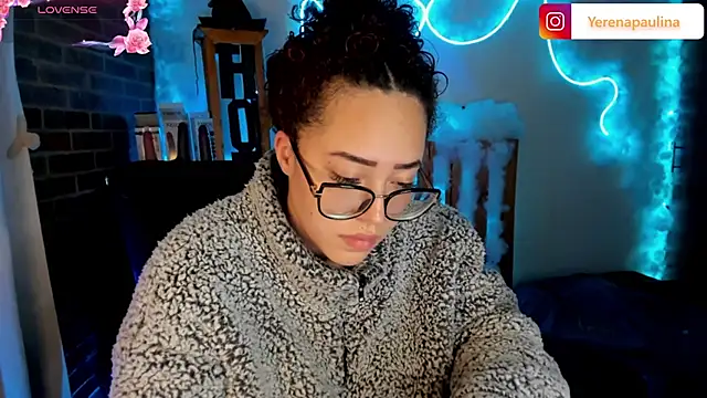 Lizz martins online show from 11/28/25, 02:01