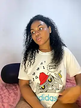 Valerii smithh online show from 11/28/25, 02:45