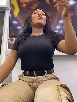 Valerii smithh online show from 11/25/25, 07:58