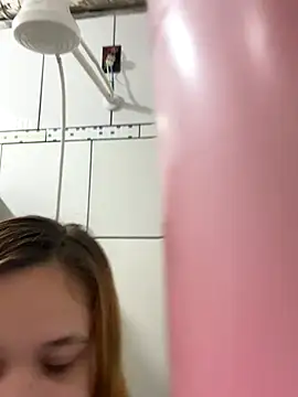 ruivinhadancer online show from 12/21/25, 04:36