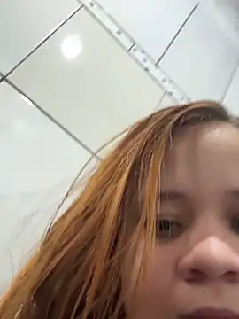 ruivinhadancer online show from 11/18/25, 04:54