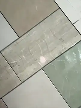 ruivinhadancer online show from 10/25/25, 11:38