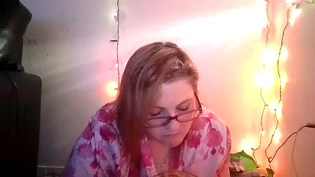 Snapshot of CloudyCockTeaser chatting on 02/13/26, 06:19 CloudyCockTeaser online show from 02/13/26, 06:19