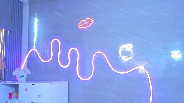 Naaomi cute online show from 03/24/26, 12:27