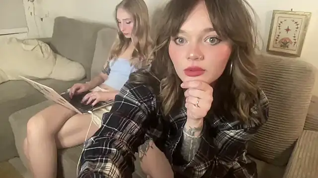 lill daddysgirl online show from 12/01/25, 02:56