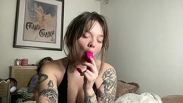 lill daddysgirl online show from 11/09/25, 06:39