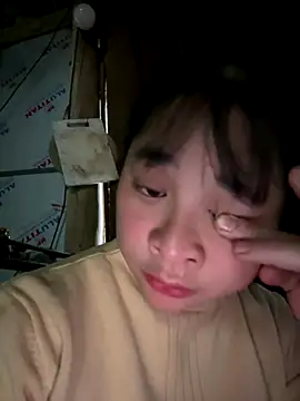 Linh-xxx online show from 01/07/26, 08:41