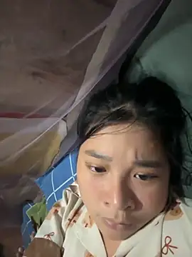 Linh-xxx online show from 11/12/25, 03:16