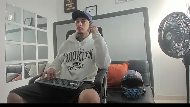 Sky Wild online show from 11/02/25, 08:25