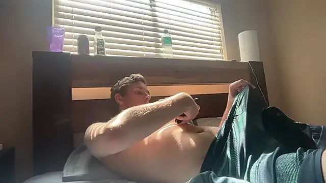 eddieeeeee1232 online show from 10/26/25, 06:41