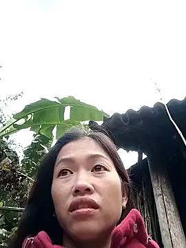 -Paige- online show from 10/28/25, 12:33