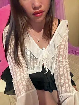 -Paige- online show from 04/28/26, 02:27